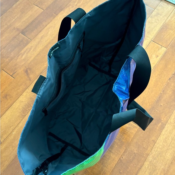 One of a kind, Rareform Tote Bag - Picture 3 of 5